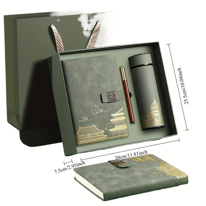 Luxe Verboden Stad geschenkset met notitieboek, thermosfles en pen in elegante doos.