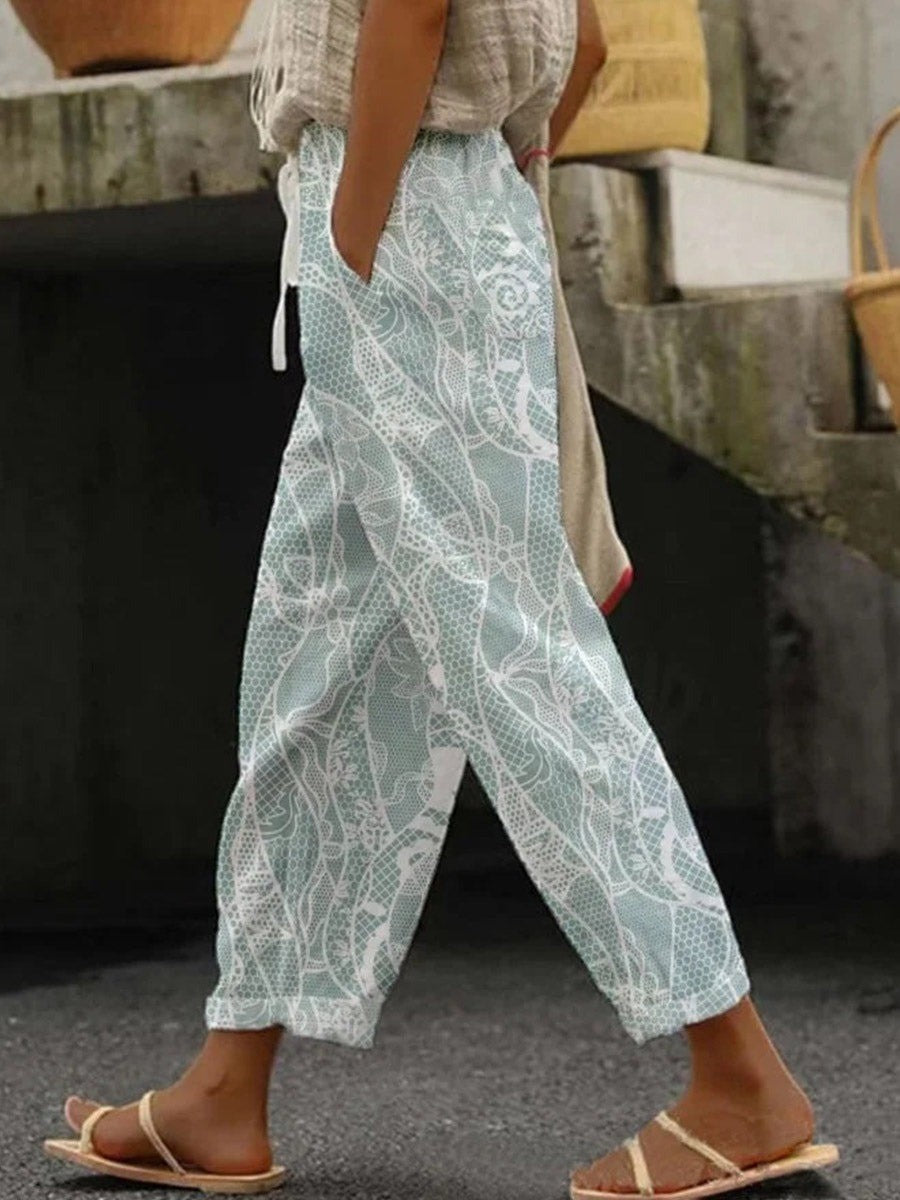 Lichtblauwe luchtige dames zomerbroek met elastische taille, comfortabel en losse pasvorm, ideaal voor lente/zomer, katoenmix.