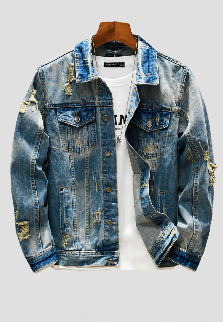 Modieus slim fit herenjasje in vintage blauw, met distressed details, perfect voor herfst casual outfits.