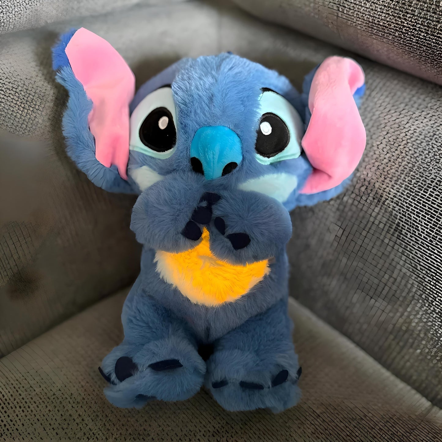 Charmante blauwe otter knuffel voor kinderen, met kalmerend ontwerp, ideaal voor rustgevende slaap en draagbaar gebruik.