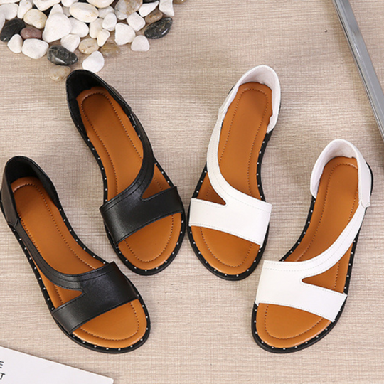 Chique leren dames sandalen met elegante en comfortabele stijl. Hoogwaardig leer en gepolijst ontwerp ideaal voor zomer.