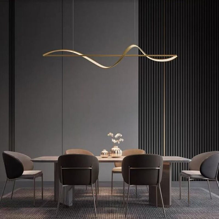 Minimalistische design kroonluchter, cirkel van zwart metaal. Stijlvolle plafondlamp voor elke ruimte.