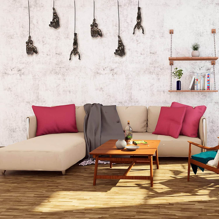 Metalen bergbeklimmer kunstwerk, handgemaakt en modern, een krachtige blikvanger in je interieur.