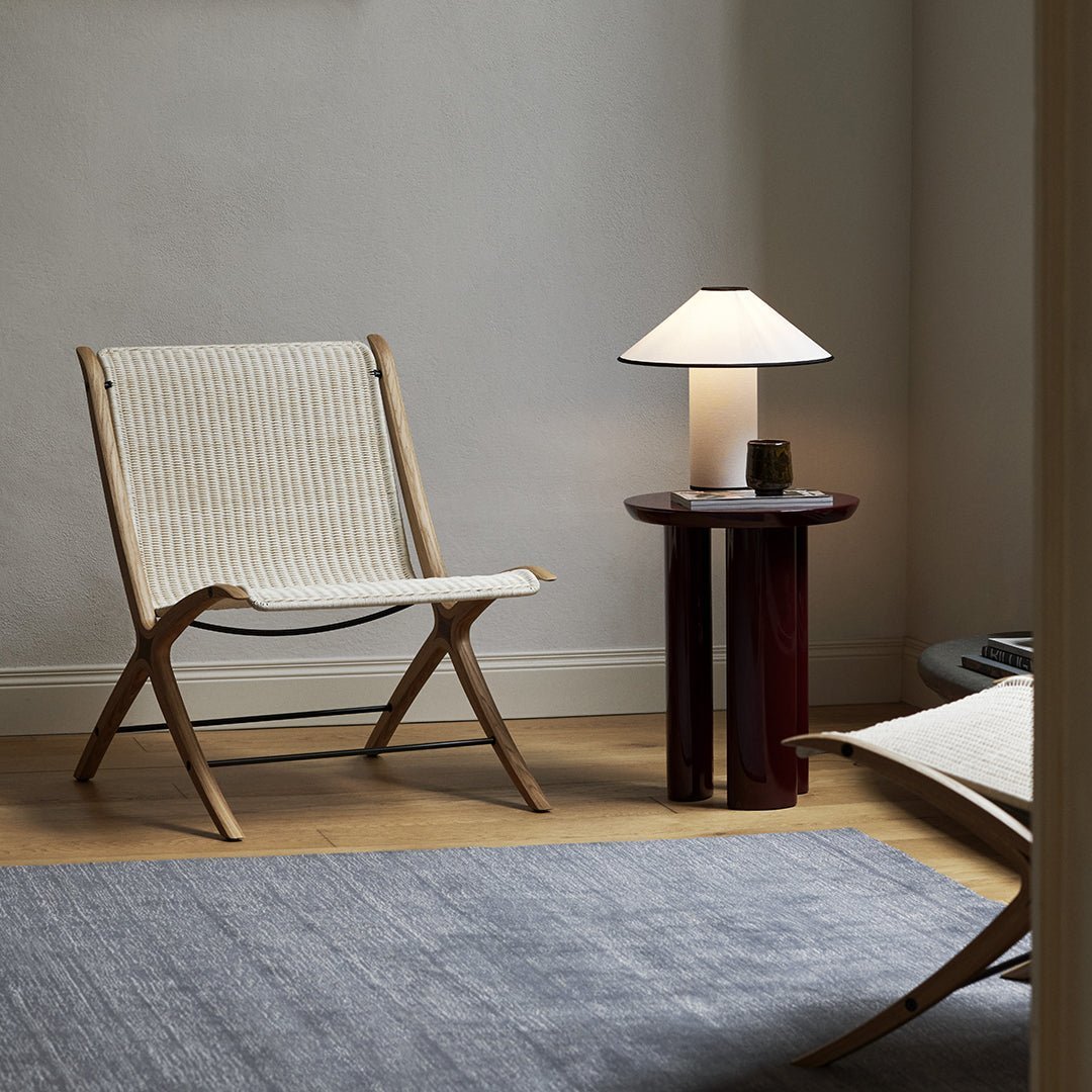 Stijlvolle Lunara tafellamp met stoffen kap, een must-have voor sfeervolle woonkamer verlichting.