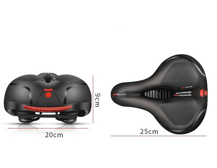 "Comfortabel fietszadel met CloudComfort techniek, zacht en ademend, universele pasvorm, geschikt voor alle fietsmodellen."