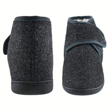Comfortabele herenpantoffels in vintage stijl met stevige enkelband, stoffen binnenkant en TRP-zool voor grip en duurzaamheid