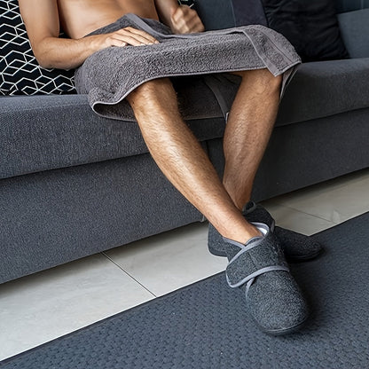 Comfortabele herenpantoffels in vintage stijl met stevige enkelband, stoffen binnenkant en TRP-zool voor grip en duurzaamheid
