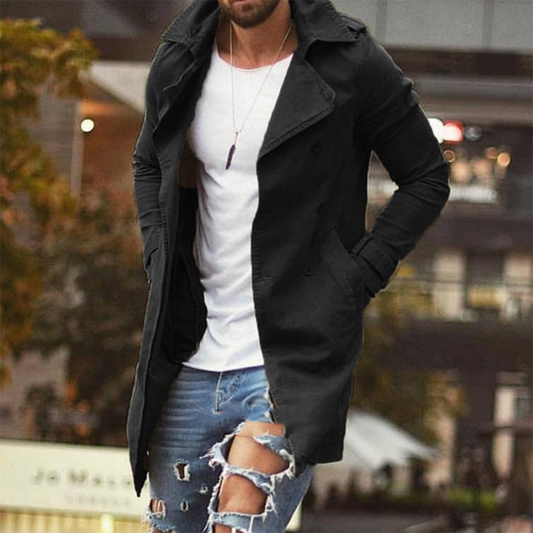 Comfortabele lange parka zomerjas voor mannen, met praktische zakken en weerbestendig materiaal, in neutrale kleuren.