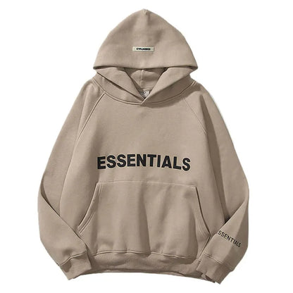 "Comfortabele oversized Essentials Hoodie met ruime capuchon en buidelzak voor dames, ideaal voor streetwear-look."