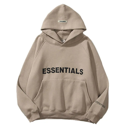 "Comfortabele oversized Essentials Hoodie met ruime capuchon en buidelzak voor dames, ideaal voor streetwear-look."