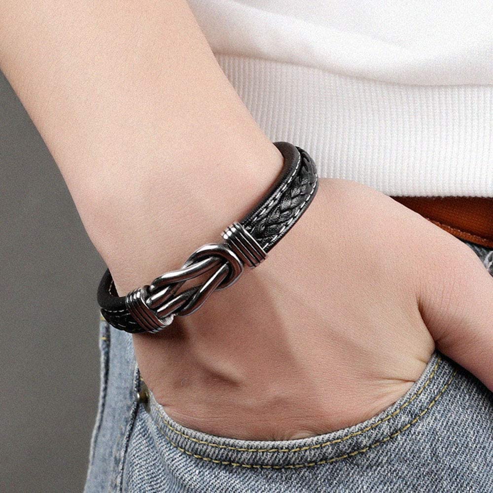 Geef een unisex leren infinity knoop armband cadeau. Een stijlvol en betekenisvol sieraad voor elke gender.