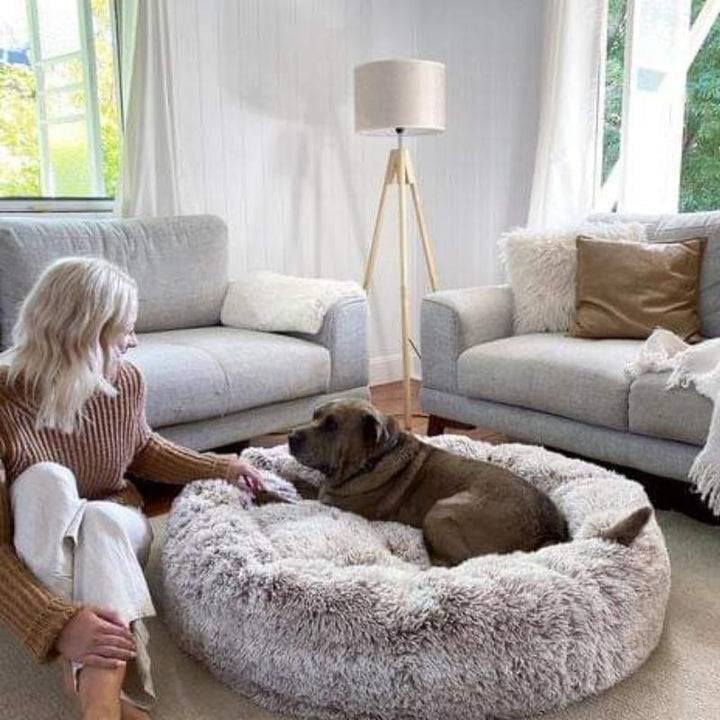 Comfortabel anti-stress hondenmand kussen; zacht pluche zorgt voor ultieme rust en ontspanning bij honden.