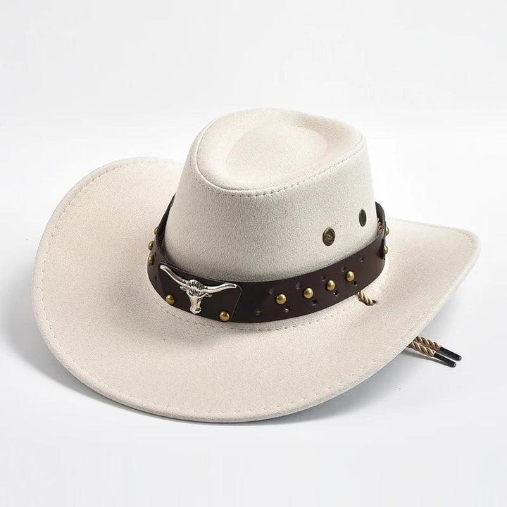 Mannelijke cowboy hoed, tijdloos design met robuuste gevlochten kinband; ideaal mode accessoire.