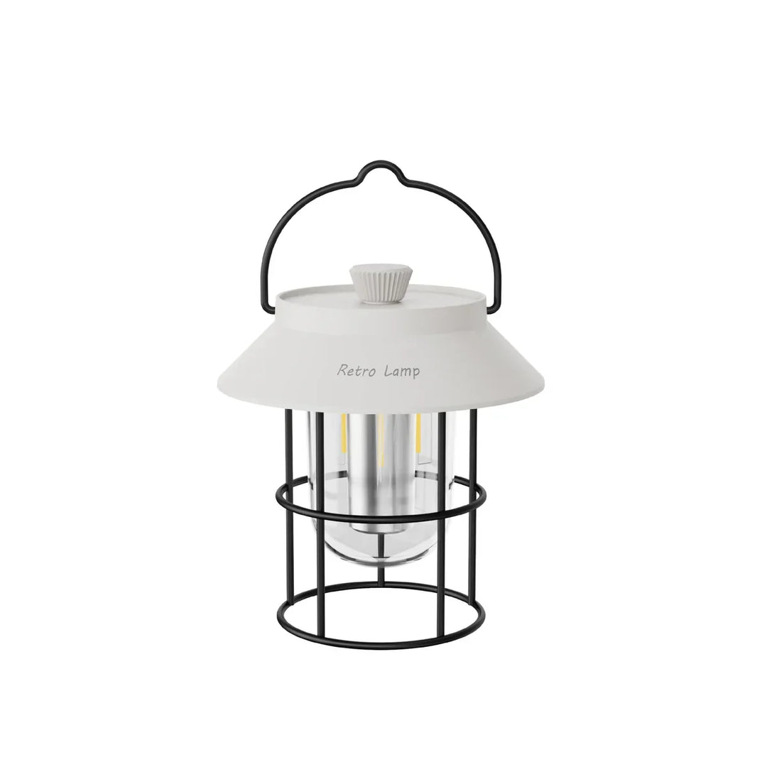 Sfeervolle retro LED kampeerlantaarn met warm licht voor buiten. USB oplaadbaar en draagbaar voor elk avontuur.