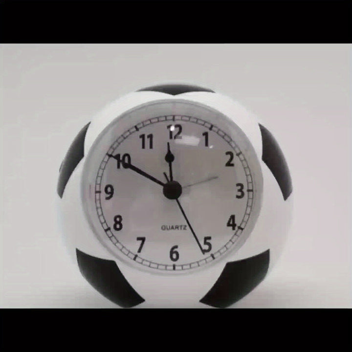 Decoratieve kinderwekker; unieke voetbalvorm met muzikaal alarm voor de slaapkamer.