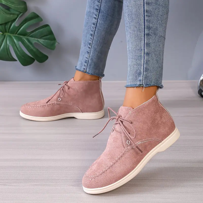 Dames Maxime comfort schoenen van modern leer. Elegante en platte schoenen voor vrouwen, perfect voor elke dag.