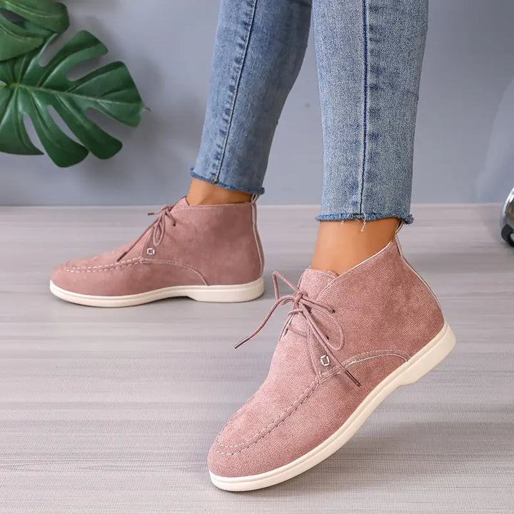 Dames Maxime comfort schoenen van modern leer. Elegante en platte schoenen voor vrouwen, perfect voor elke dag.