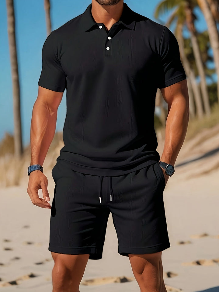Luxe heren zomer outfit, perfecte casual kleding set voor stijl en comfort in de warme maanden.