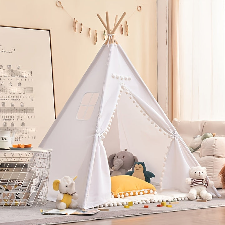 Lachende kinderen spelen in een tipi tent, stimuleert fantasie en buiten- of binnenspeelplezier.