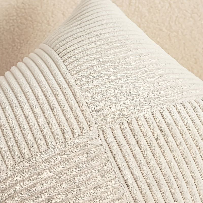 Stijlvolle 2-delige set Bohemian kussenhoezen van zacht corduroy, ideaal voor woonkamer en slaapkamer.