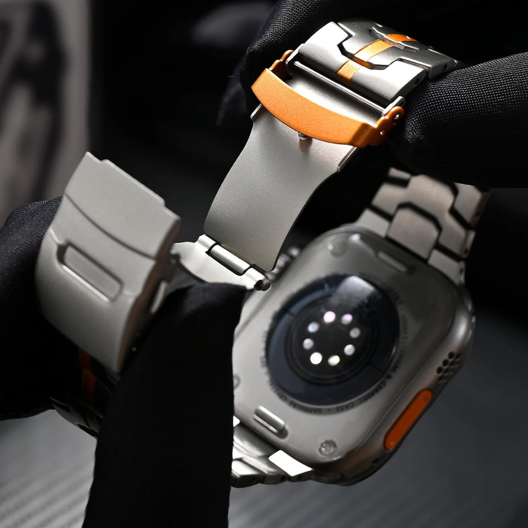Stijlvolle titanium horlogeband met snelwissel systeem, upgrade je smartwatch met deze hypoallergene band.