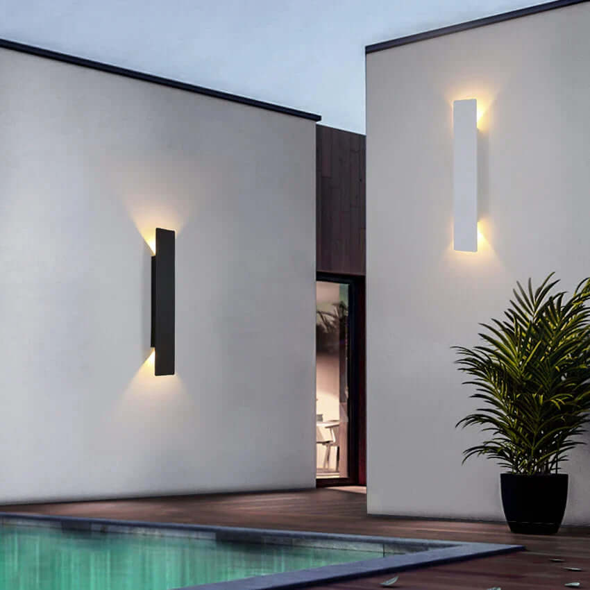 Aluminium LED wandlamp, IP65 waterdicht, ideale tuinverlichting met up-down licht.