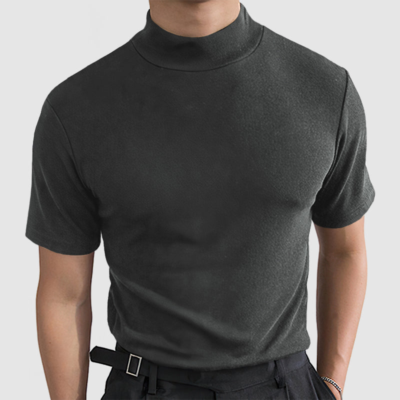 Grijs heren T-shirt, zacht en ademend. Biedt comfort en flexibiliteit, ideaal voor een stijlvolle, casual outfit.