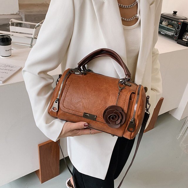 Trendy donker roze Boston schoudertas, PU leer handtas met elegant design.