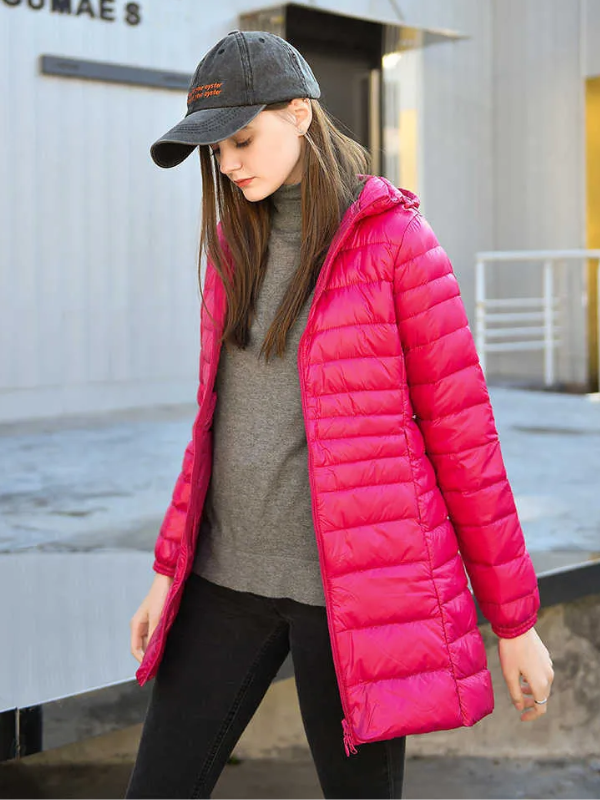Dames winterjas Daisy, lange pasvorm, gewatteerd en warm, verkrijgbaar in diverse trendy kleuren.