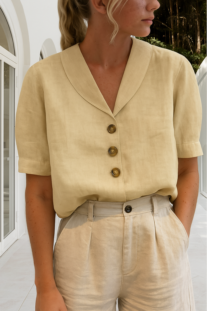Comfortabele damesblouse, korte mouw met sjaalkraag. Ideaal voor zomerkleding, veelzijdig en stijlvol.