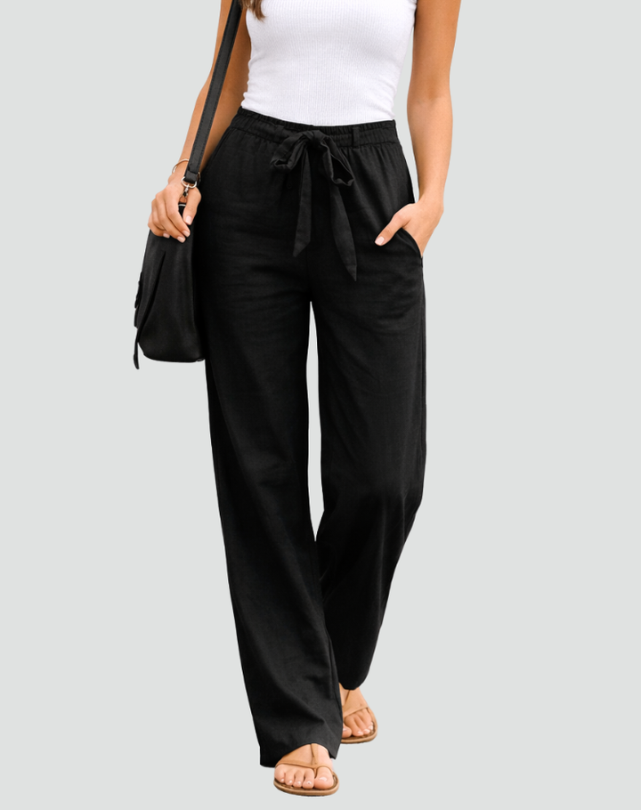 Elegante damesbroek met wijde pijpen en taillekoord, veelzijdig voor casual en chique zomeroutfits.