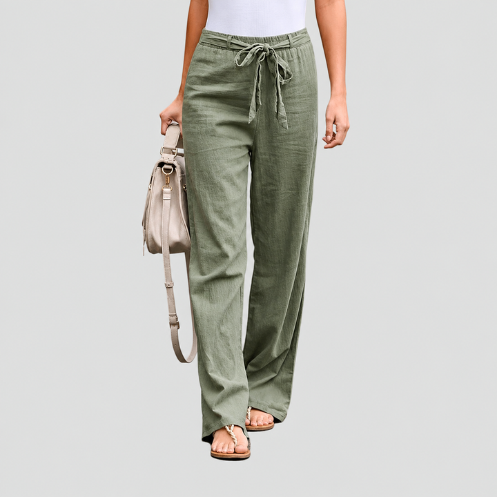 Trendy damesmode: broek met wijde pijpen en taillekoord. Een veelzijdige, modieuze comfortbroek.