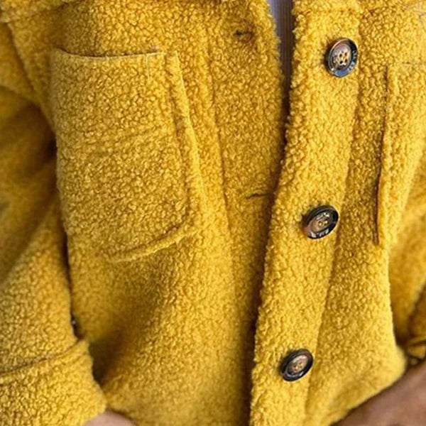 Stijlvol kraagjasje dames, button-down, perfect voor casual mode en een relaxte, comfortabele pasvorm.
