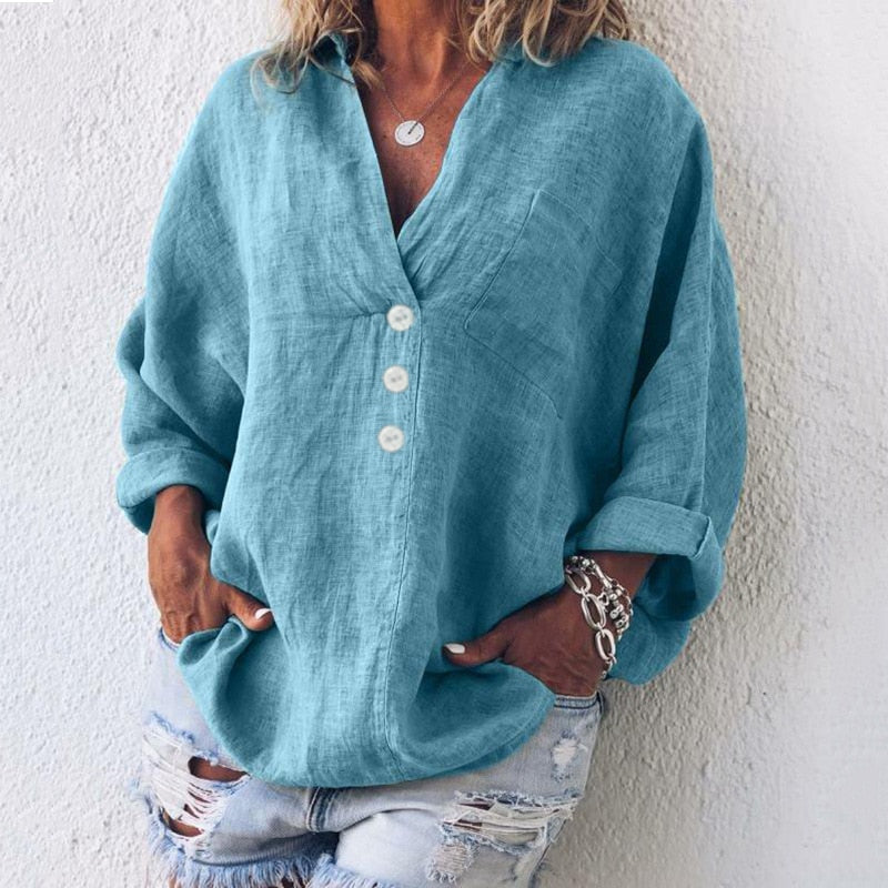 Stijlvolle groene oversized button-down blouse voor dames, met V-hals en lange mouwen, veelzijdig.
