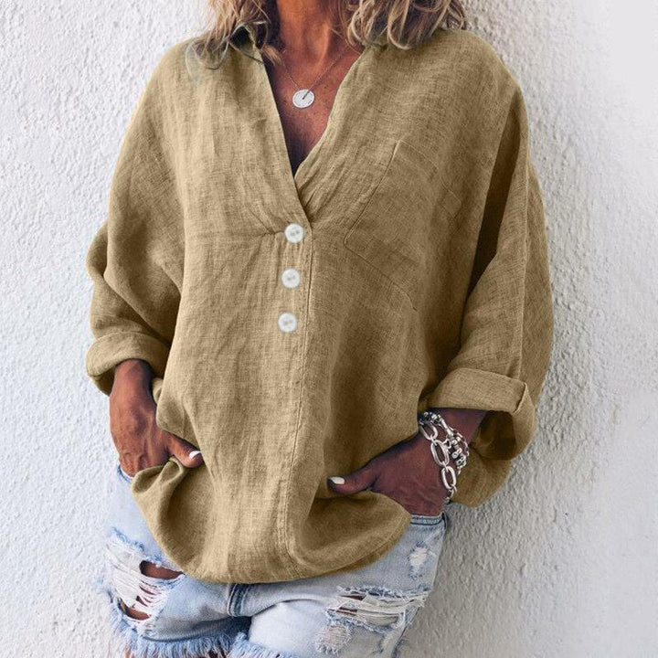 Blauwe dames oversized button-down blouse, casual en comfortabel met lange mouwen, perfect voor dagelijks gebruik.