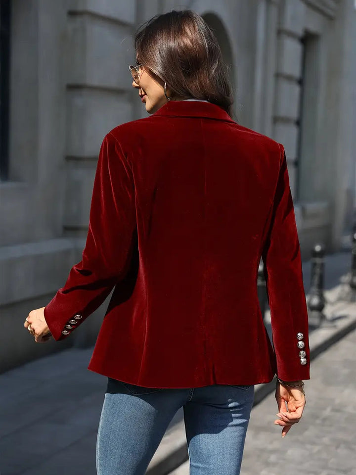 Luxe getailleerde dames blazer, van hoge kwaliteit en tijdloos design.