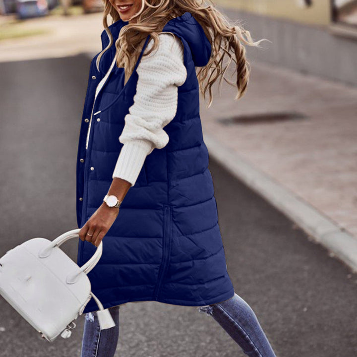 Stijlvol dames mouwloos vest met capuchon, ideaal voor laagjes en outdoor comfort in de winter.