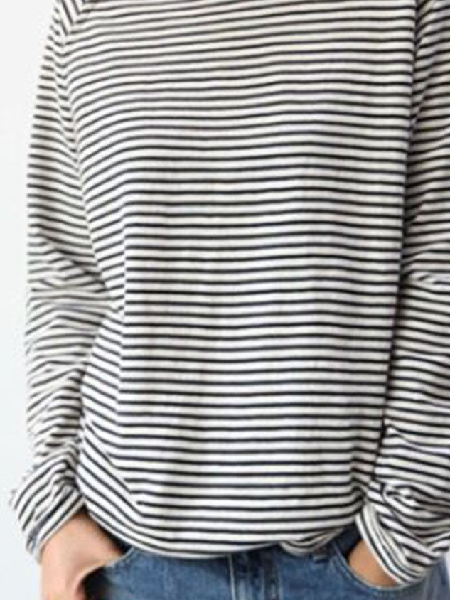 Modieuze en comfortabele dames longsleeve met strepen, perfect voor elke casual gelegenheid.