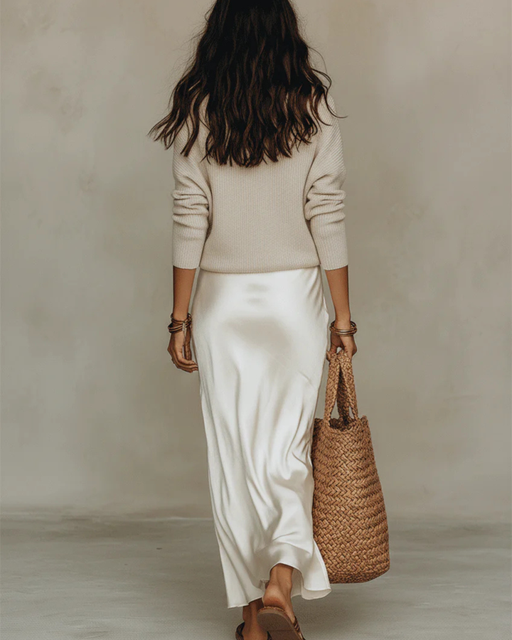 Dames sweater set: aansluitende midi-jurk met V-hals en comfortabele bijpassende gebreide trui.