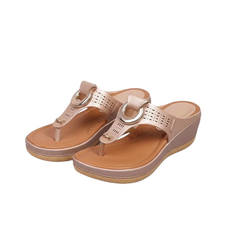 Orthopedische damessandalen in trendy zomerstijl, bieden ultiem comfort en voetondersteuning.