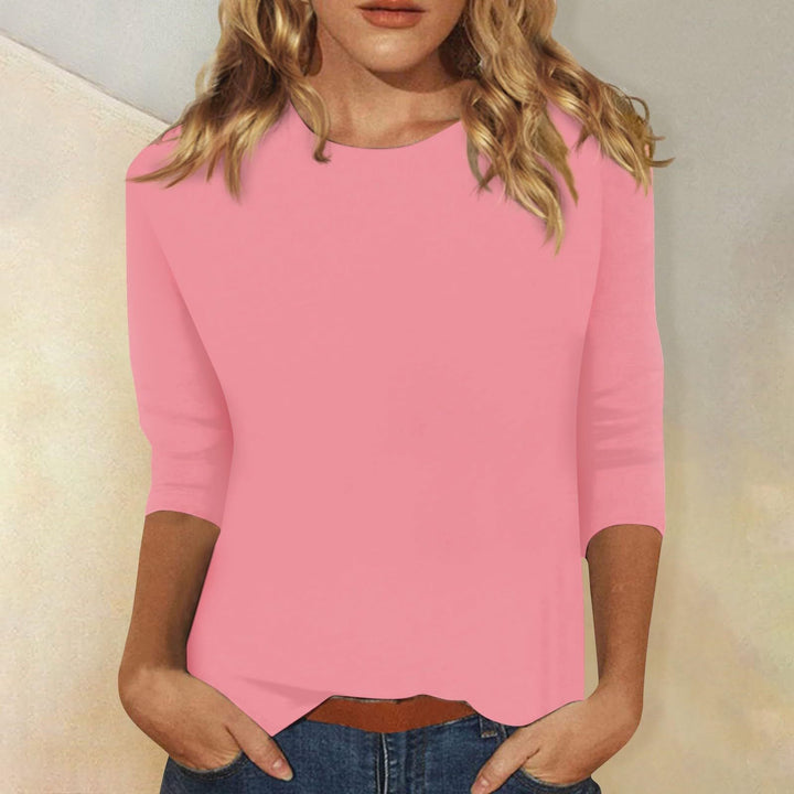 Veelzijdig dames t-shirt met driekwart mouw en ronde hals. Geschikt als basis shirt voor diverse outfits.