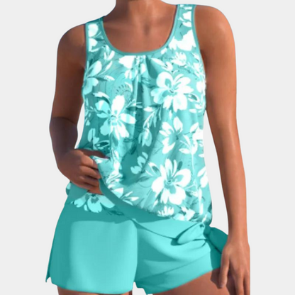 "Dames tankini badpak met kleurrijke print en draadloze beka, met bijpassende play shorts voor comfort en stijl."