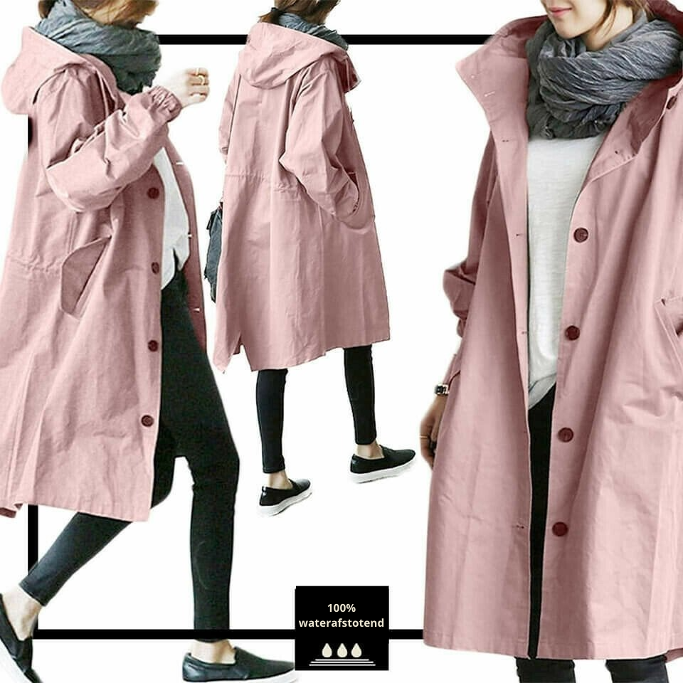 "Dames windjack met capuchon, waterdicht en stijlvol, oversized pasvorm, functionele knopen, ideaal voor regenachtig weer."