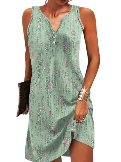 "Dames zomerjurk met speelse print in luchtige stof, ideaal voor warme dagen; trendy en veelzijdig voor elke gelegenheid."