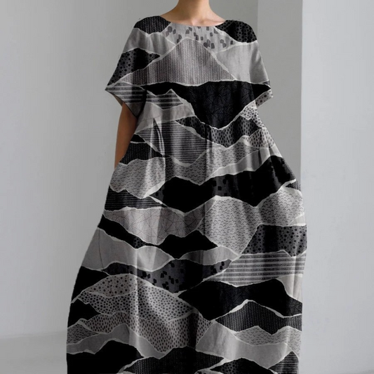 "Daria Maxi Jurk - Elegante damesjurk, lange pasvorm, zachte stoffen, kleur roze, veelzijdig voor elke gelegenheid."