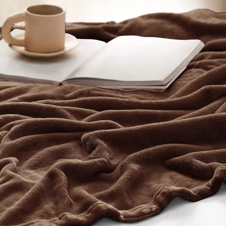 Innovatieve verkoelende verzwaringsdeken met ademend materiaal voor diepe en rustgevende slaap.
