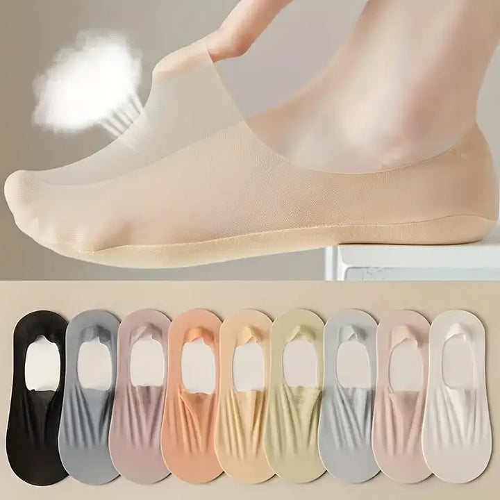 Neutrale en pastel dames zomersokken, ademend en antislip, voor frisheid en grip de hele dag.