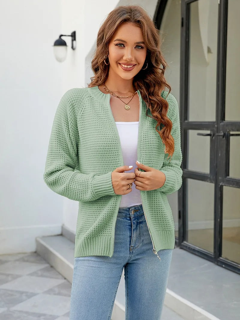 Damesvest met rits, lange mouwen, effen design, perfect voor een comfortabele look.
