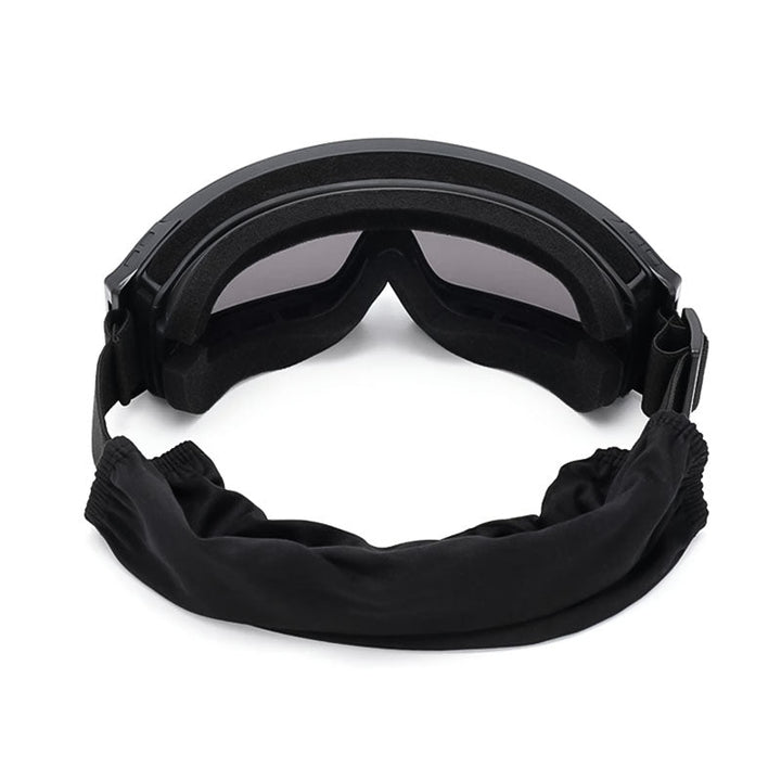 Veilige motorbril met overbril pasvorm, anti-condens technologie en UV-bescherming voor heren en dames.