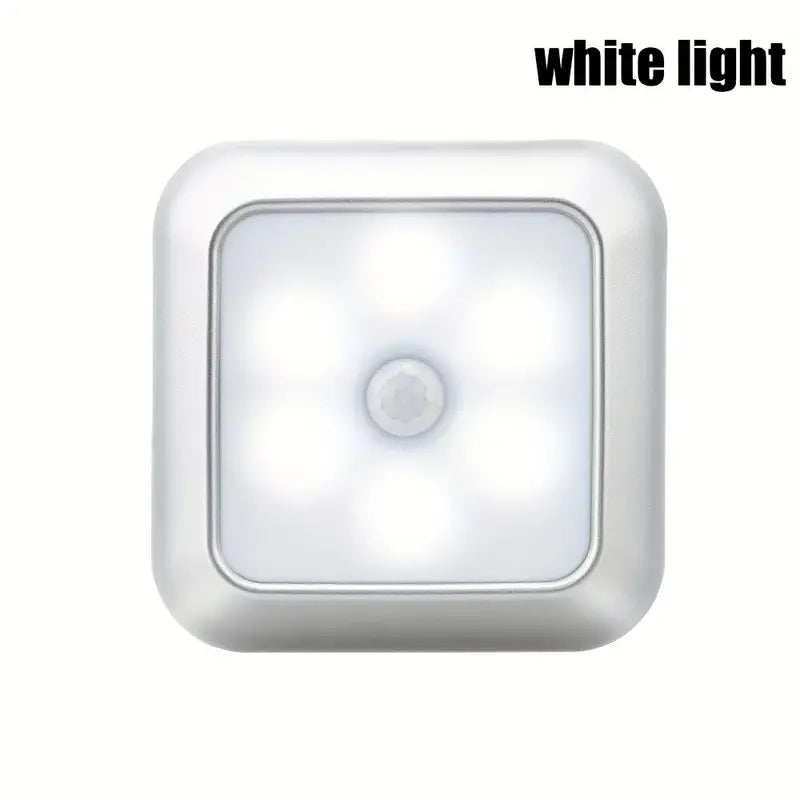 Veiligheid verhogend draadloos LED lampje; automatische verlichting bij beweging in huis.